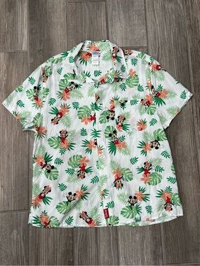 Mickey And Friends Size Adult Large Hawaiian Short Sleeve Shirt Mickey Minnie
